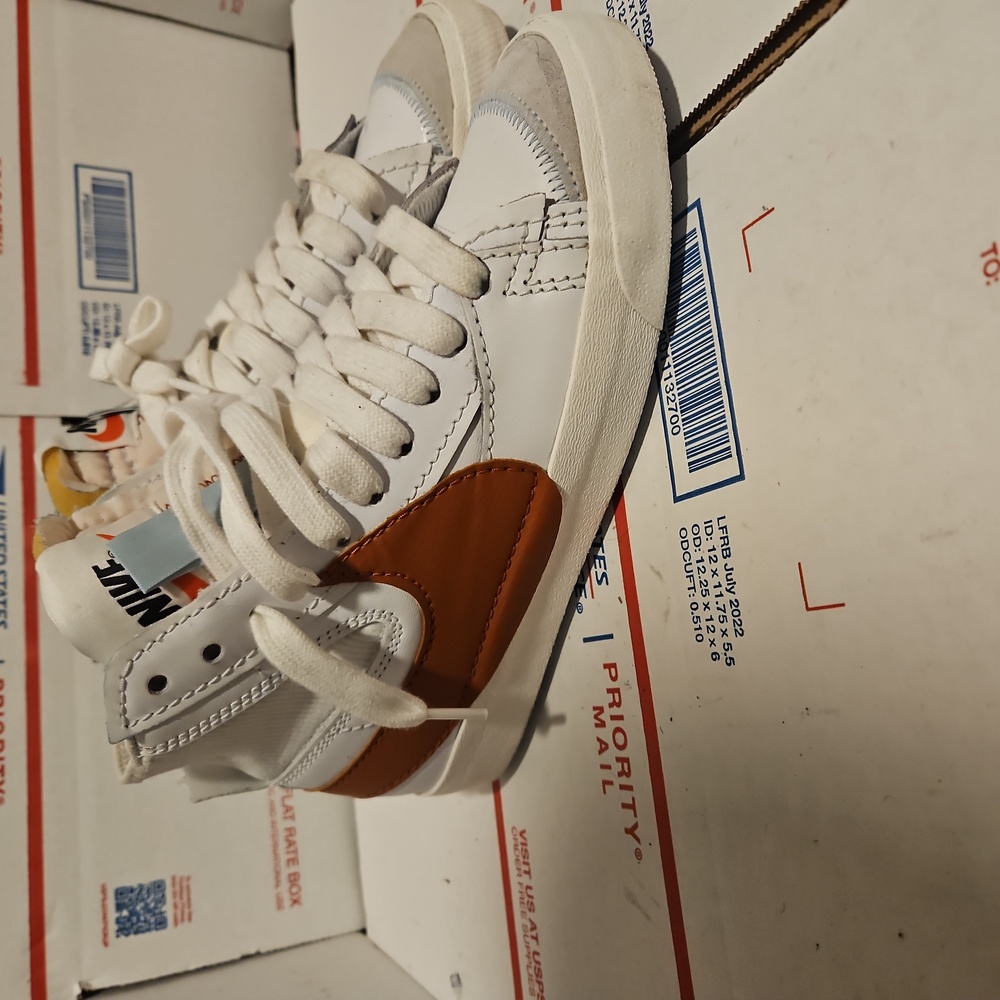 Nike blazer